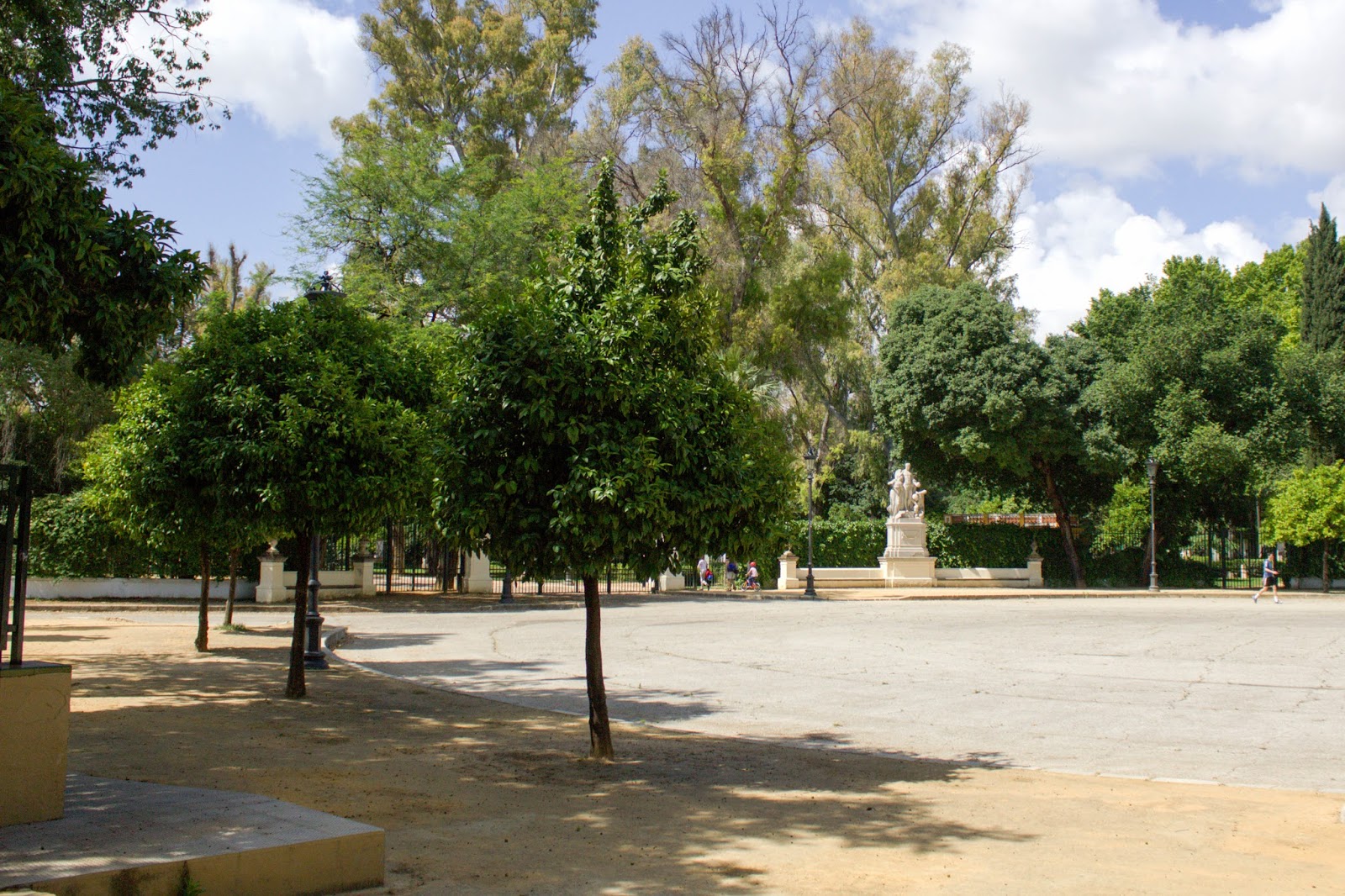 SEVILLA, VIDA Y LEYENDA LA GLORIETA DE COVADONGA