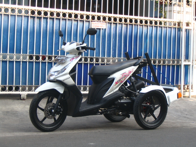 Oracle Modification Concept: Honda Beat Roda TIga Pesanan Mr. Maman Jakarta