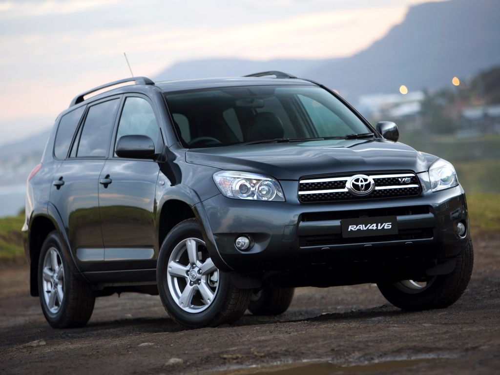 Four Wheels Review Toyota RAV 4