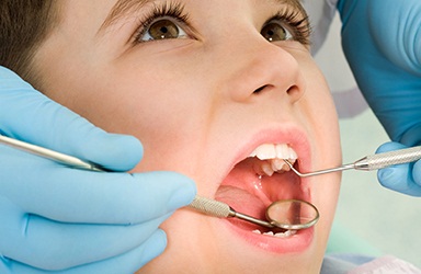 Best Dentists Chamber In Kolkata