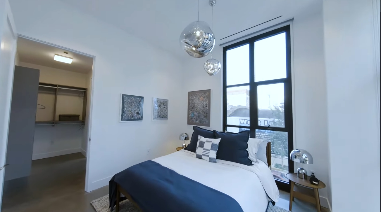 Luxury Condo Interior Design Tour vs. 900 W Washington Blvd #202 Chicago, IL 60607