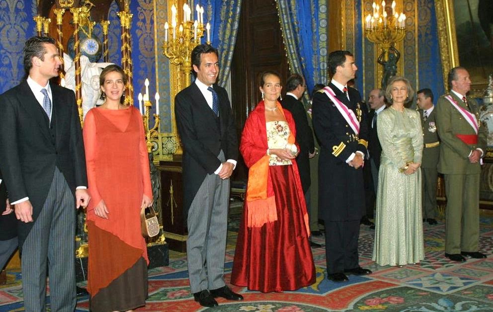 Royalty & Pomp: 04/06/15