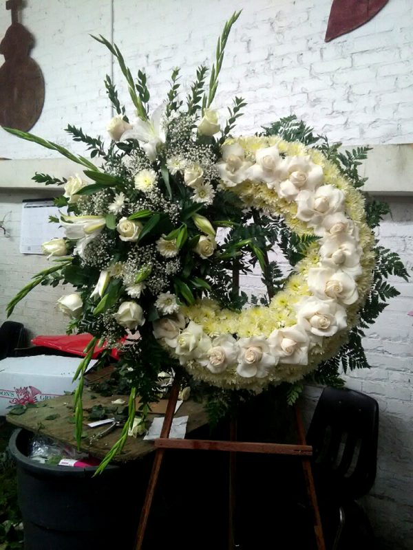 Flower Delivery Glendale Buy your Funeral Flowers at Glendale Flower Delivery