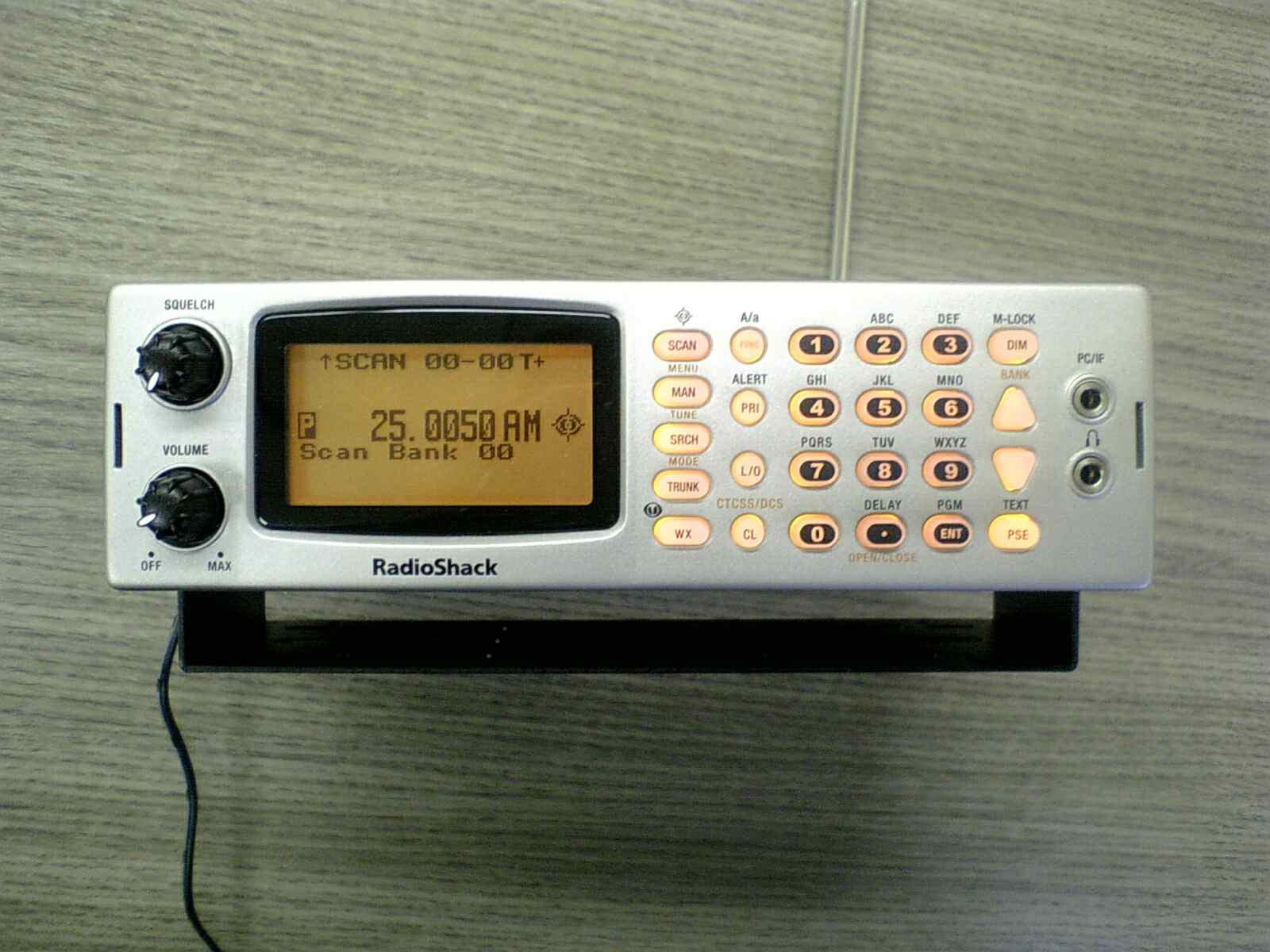 Big Dutch Blog Uniden Scanner FCC approved as RadioShack Pro160