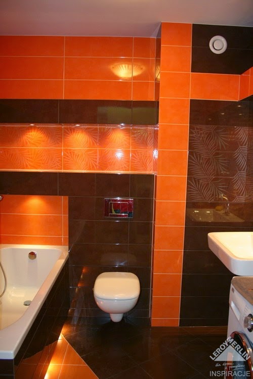 Baños decorados de color naranja - Colores en Casa