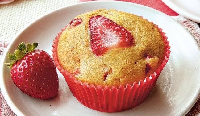 Strawberry Muffins Strawberry Muffins