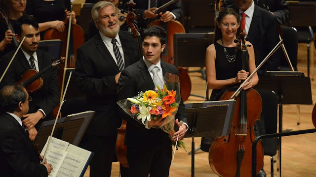 Venezolano Rodolfo Barráez gana Premio Internacional Dirección de Orquesta en México