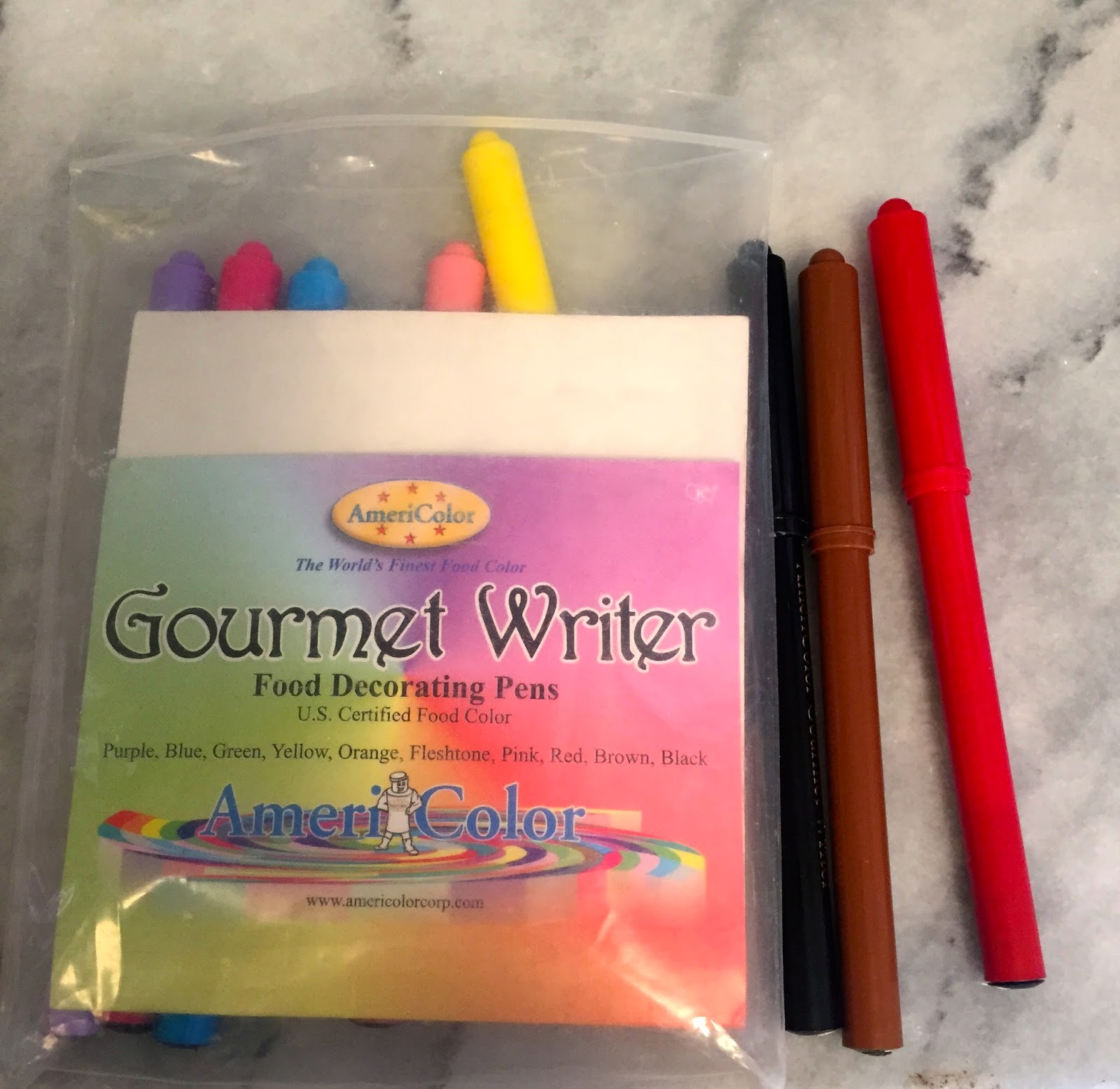 Heidi's Mix Quick Cookie Decorating With Edible Markers