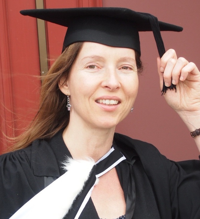 Auckland Violin Teacher Susan Davis (BMus) Qualifications and Experience