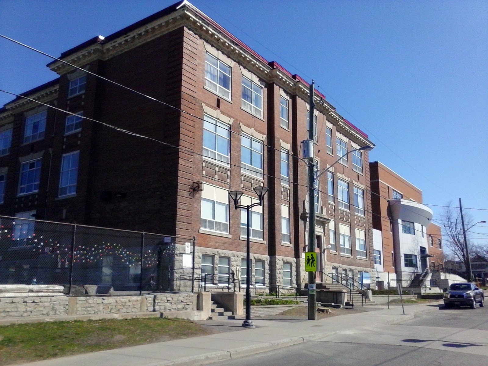 Ottawa Daily Photo Infrastructure And Education