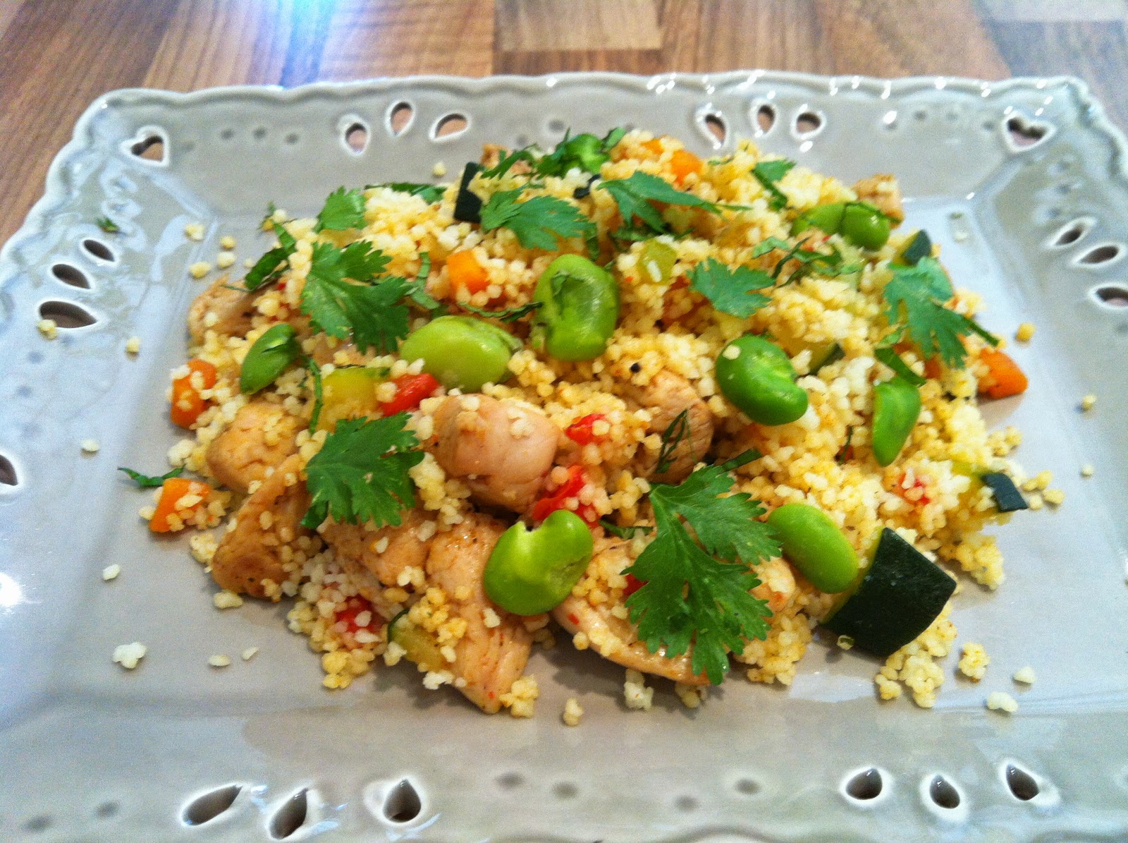 SEMOULE DE COUSCOUS POULET ET EPICES CHAUD OU FROID