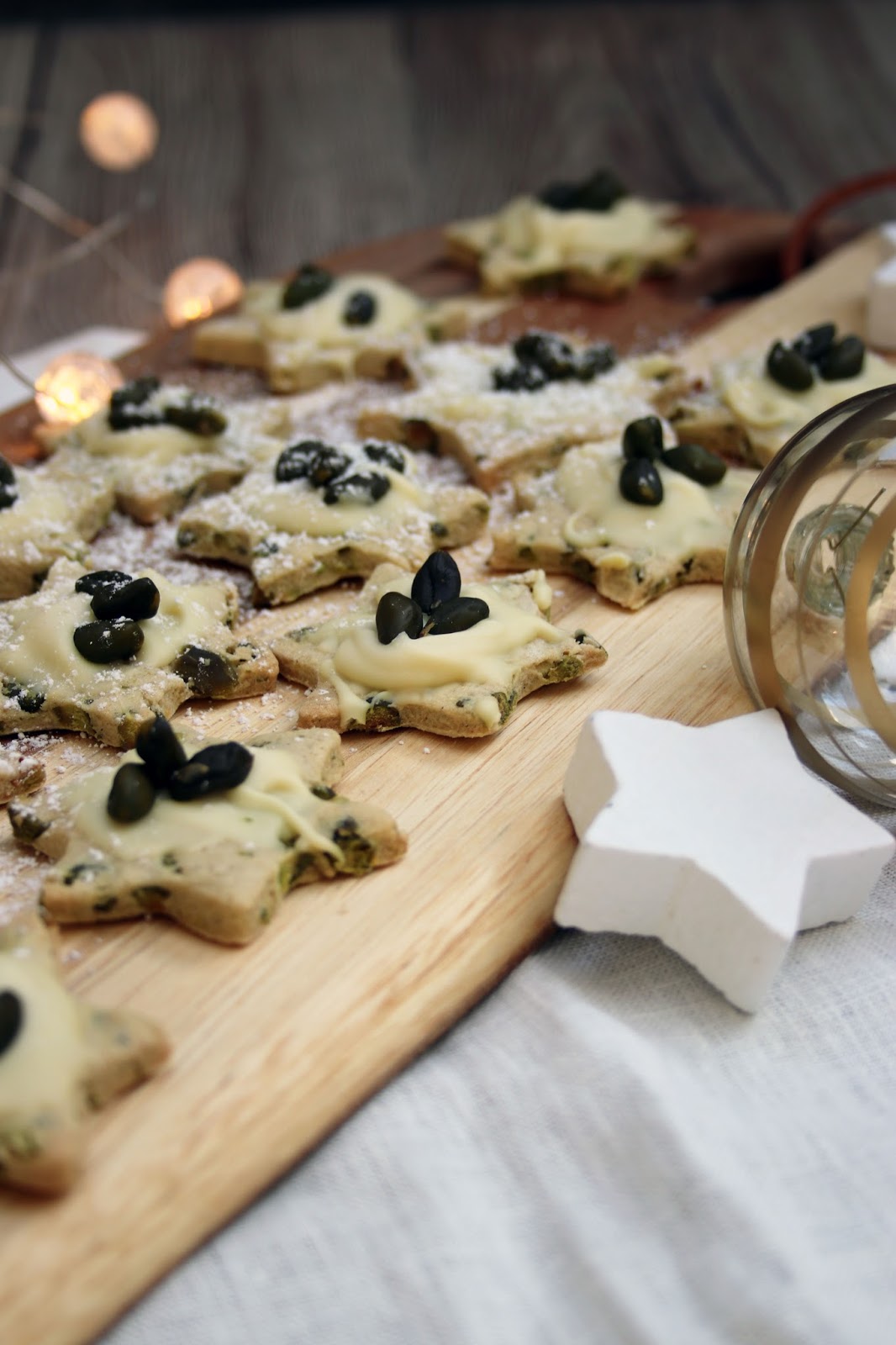 In der Weihnachtsbäckerei: Pistazien-Plätzchen - Ninamanie