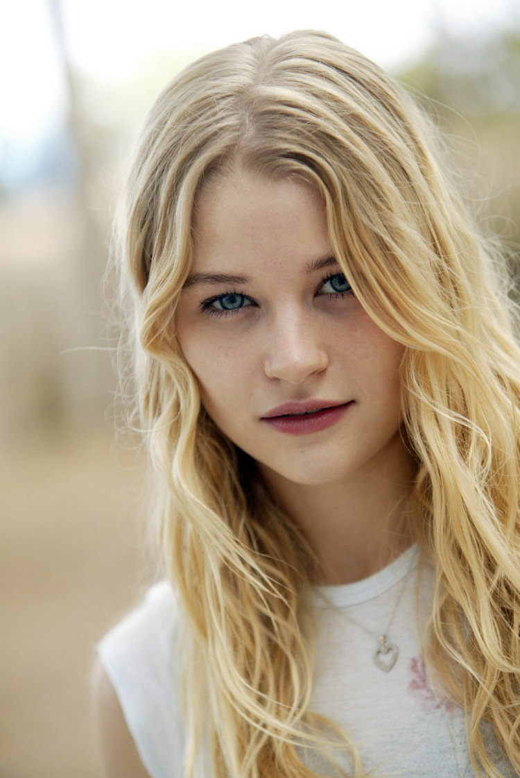 Emilie de Ravin Net Worth