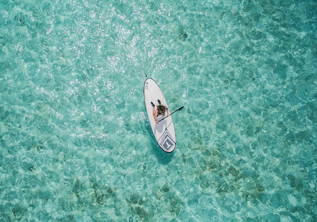 Paddleboarding in French Polynesia Paddleboarding in French Polynesia