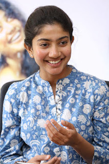 Sai Pallavi looks super cute in plain dress at her interview in Telugu about movie Fidaa ~ Exclusive Celebrities Galleries 042