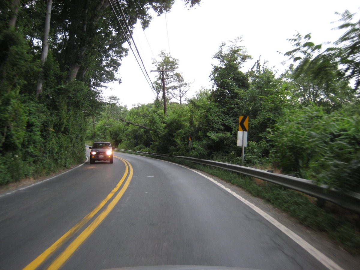 Norbeck Road Norbeck Road needs shoulders and a bike path