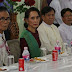 ၿငိမ္းခ်မ္းေရးအတြက္ တုိင္းရင္းသားေတြနဲ႔ ေဒၚစုေဆြးေႏြး