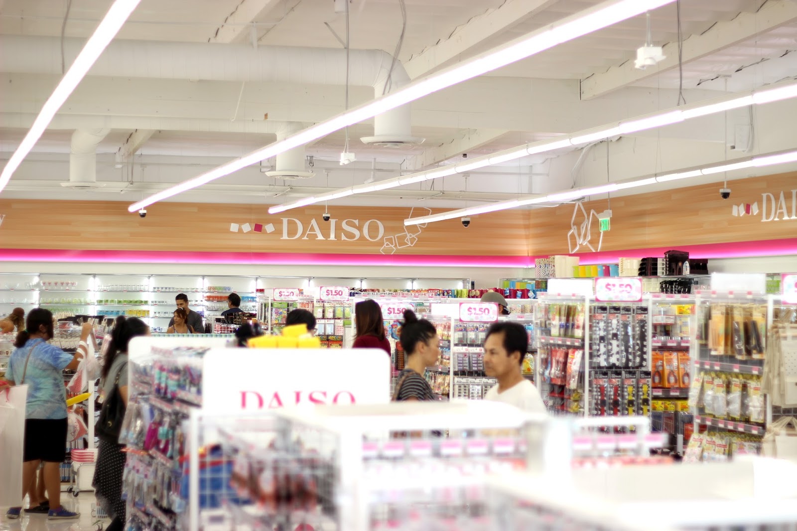 La Apertura de Daiso en San Diego Laura Neuzeth MX