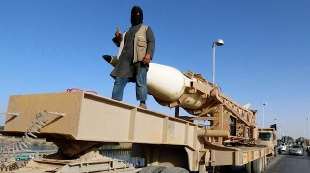 Χημικά όπλα στα χέρια των τζιχαντιστών! - Κατασχέθηκαν σε στρατόπεδο του ISIS  