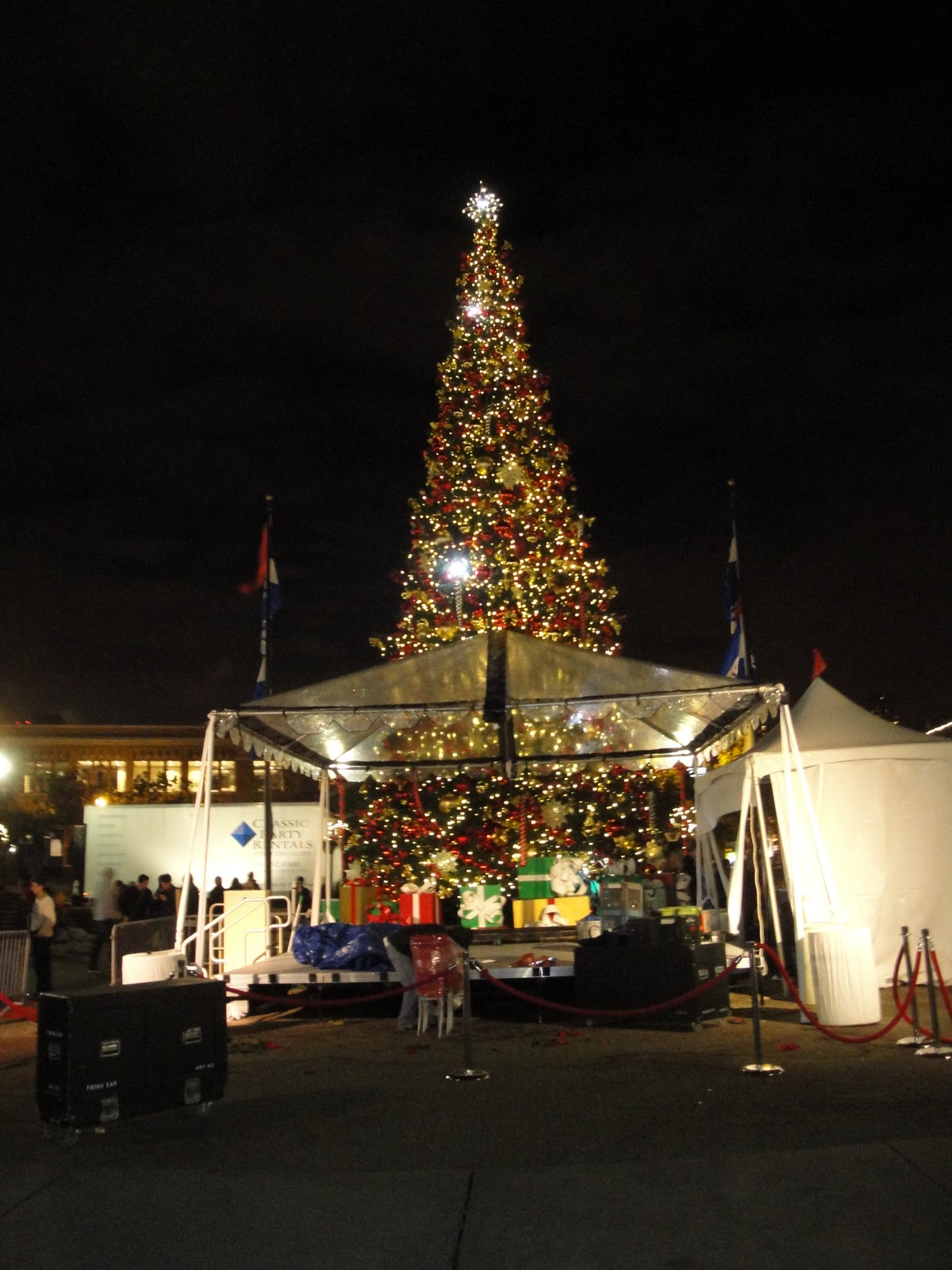 Tree Lighting Celebration at Pier 39 in SanFrancisco Review Frugal