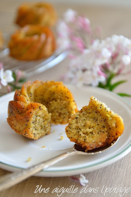 Mini-bundt au citron et graines de pavot (anti-gaspi)