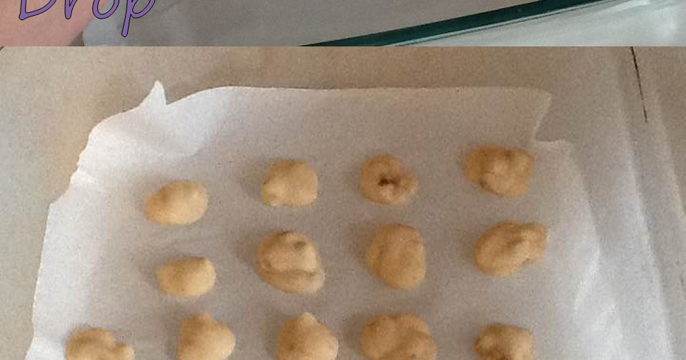 Play.Eat.Learn Homemade Peanut Butter Yogurt Dog Treats (Humans like