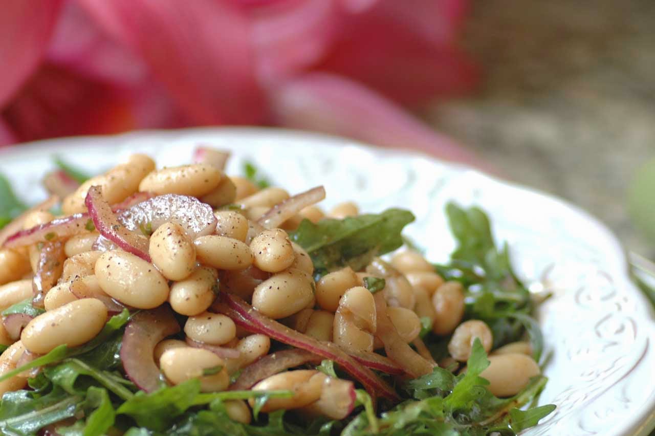Savoring Time in the Kitchen Arugula, Cannellini Bean and Red Onion Salad