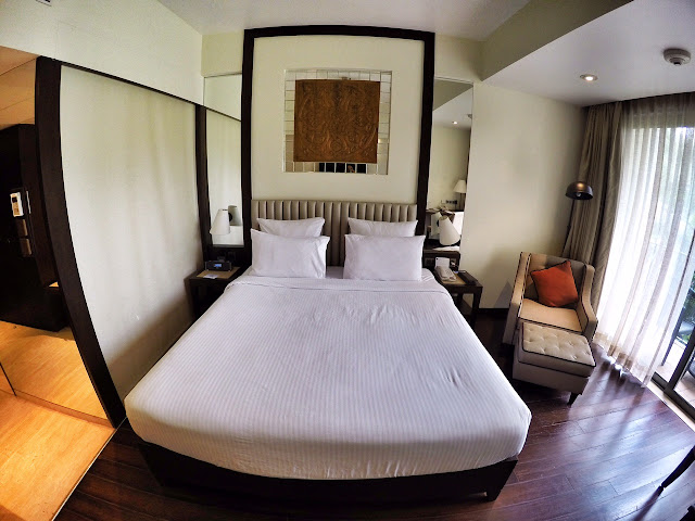 Grand Mercure Goa Shrem Resort hotel room review 