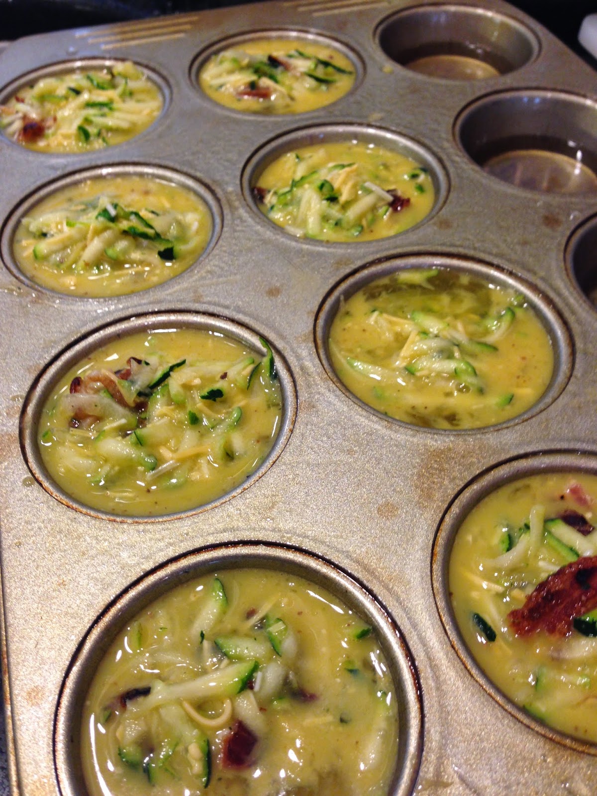 Zucchinibacon egg muffins