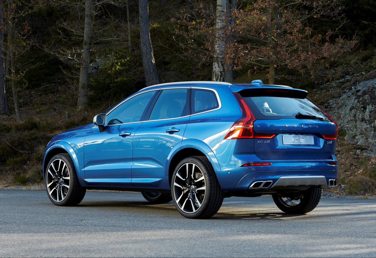 GIÁ XE VOLVO XC60 SUV 5 CHỖ