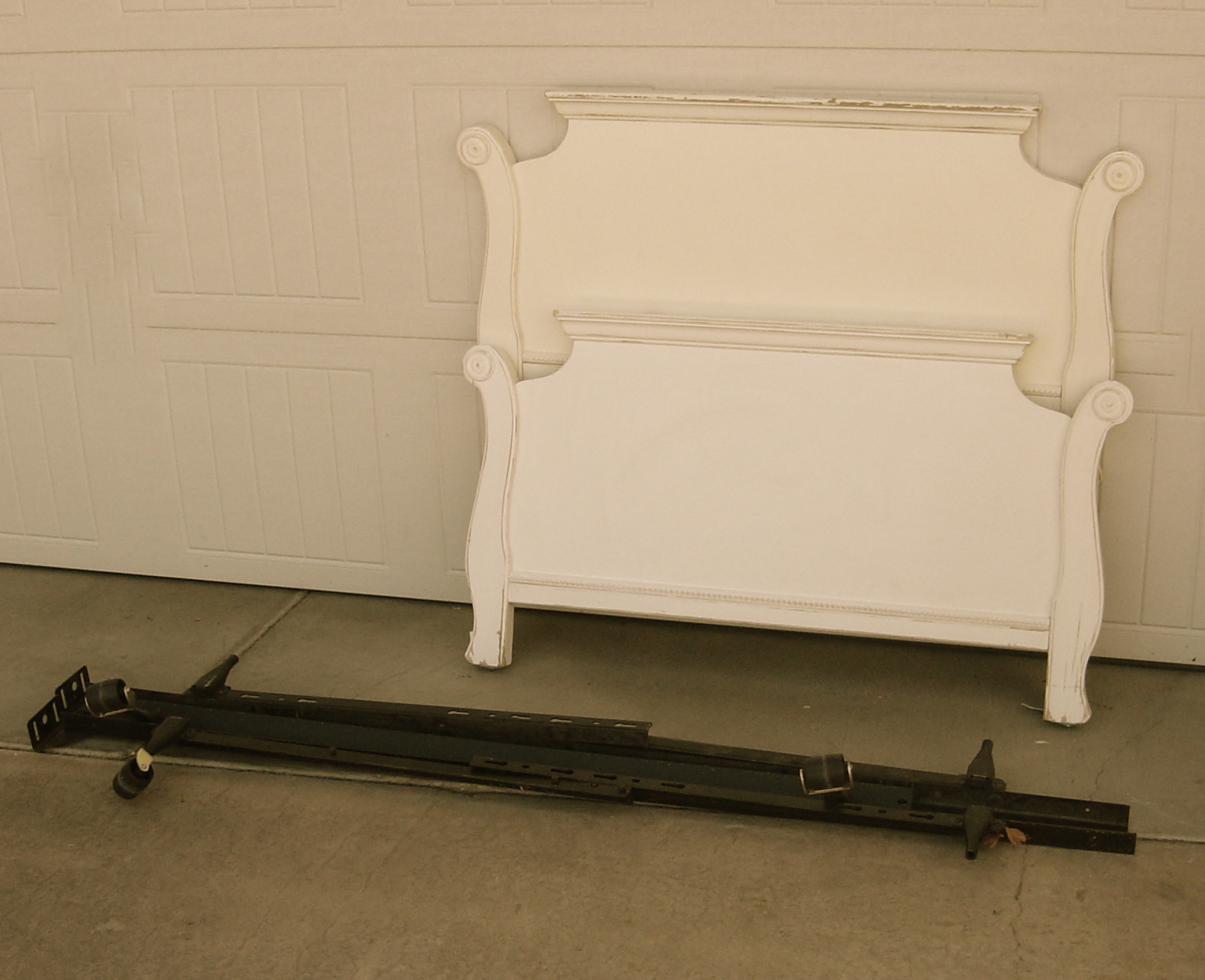 The Backyard Boutique by Five to Nine Furnishings Single Shabby Chic