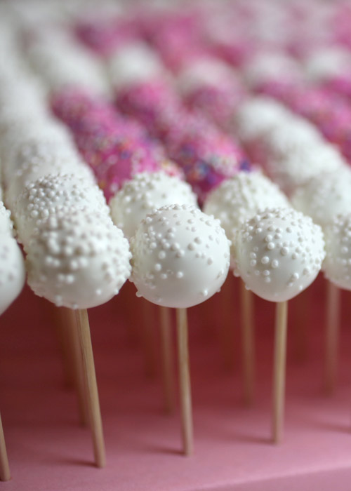 How to Make Cake Pops Recipes to Beat a Summer Hangover.