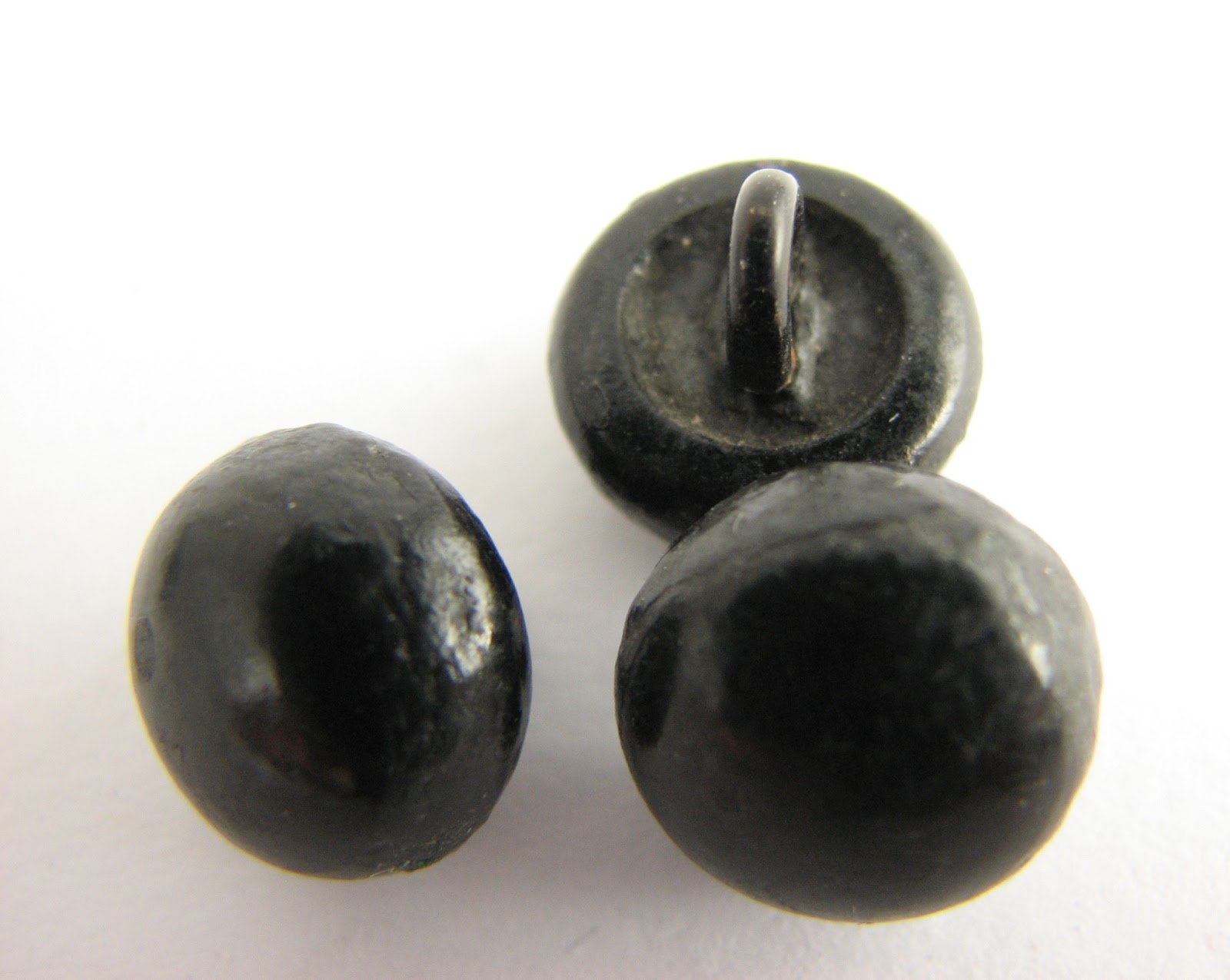 Agnes' Vintage World Boot buttons