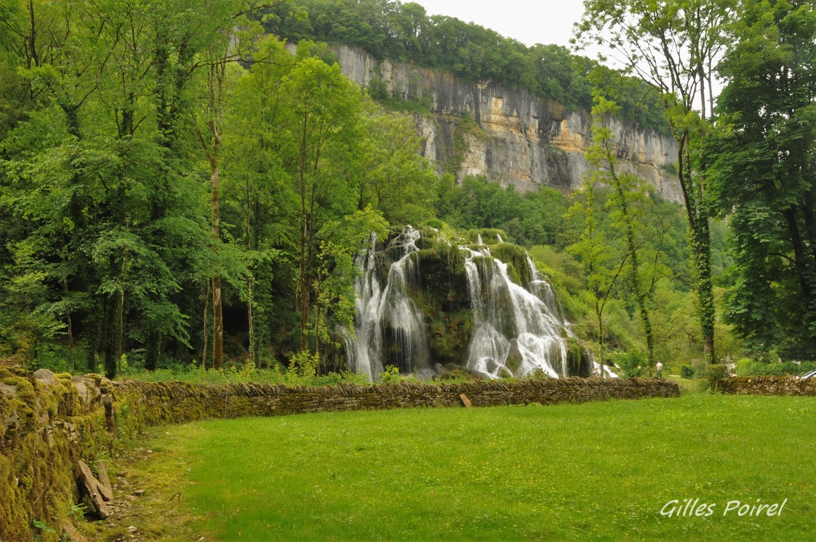 Locations de vacances à Cascade des Tufs Baume les Messieurs et