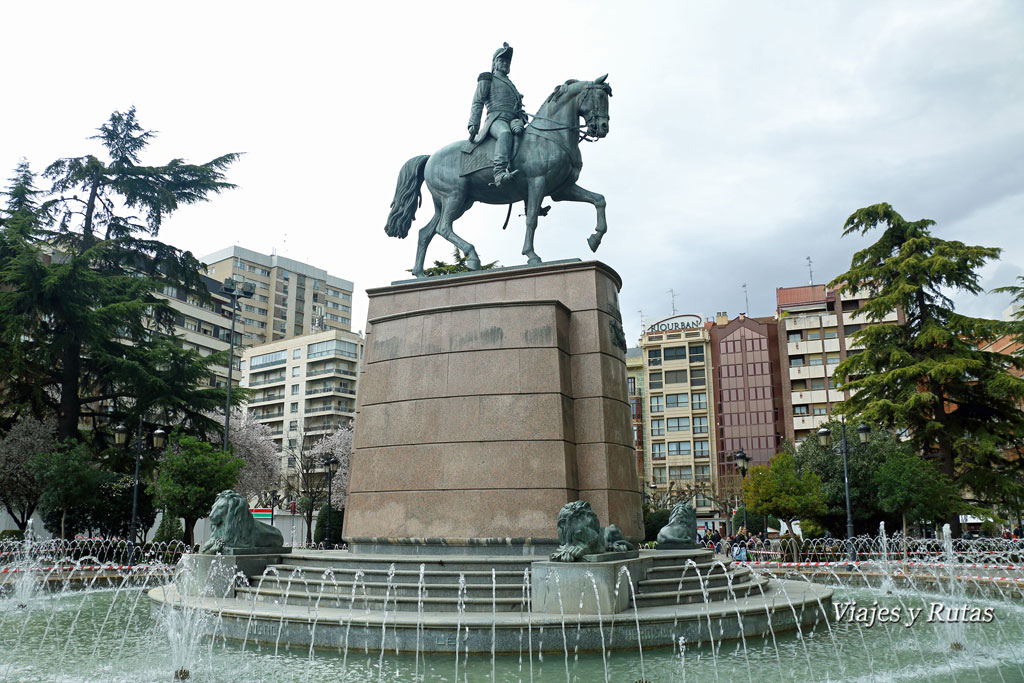 El Espolón y Espartero con su caballo, Logroño