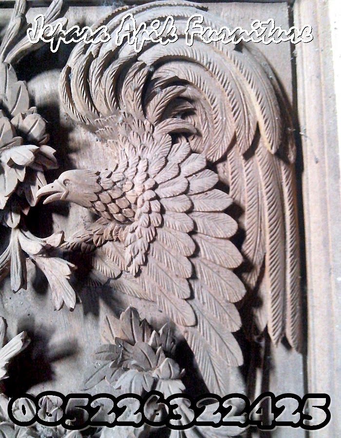 detail ukiran burung khas jepara