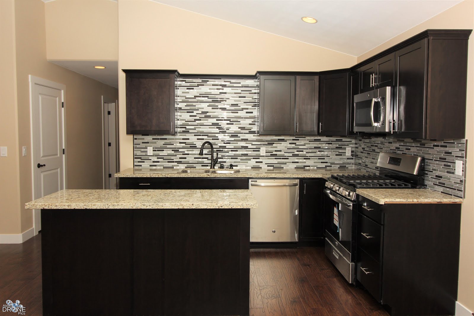 MATSU HOME BUILDER'S SPRING PREVIEW OF HOMES