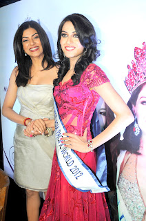 Sushmita Sen and Himangini Singh @ Press conference of 'I Am She' pics