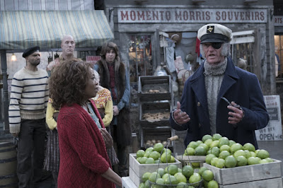 Lemony Snicket's A Series of Unfortunate Events Netflix Alfre Woodard and Neil Patrick Harris Image 2 (23)