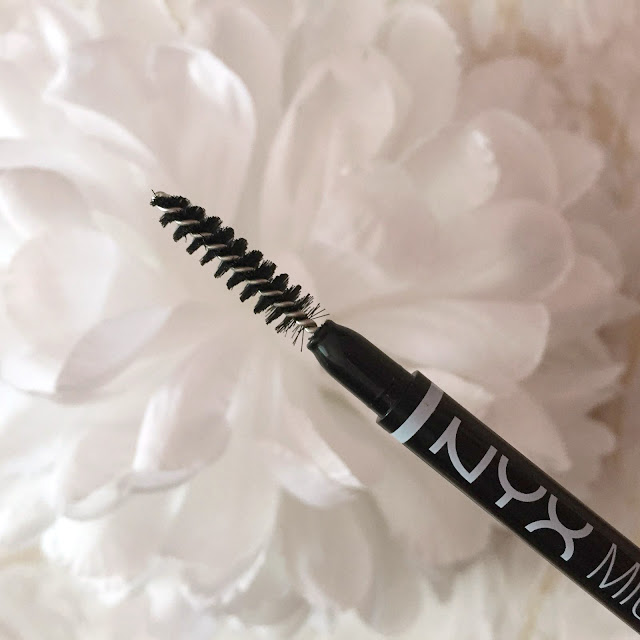 NYX Micro Brow Pencil spoolie brush