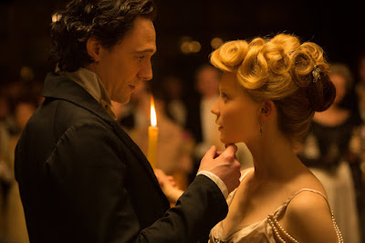 Tom Hiddleston and Mia Wasikowska in Crimson Peak