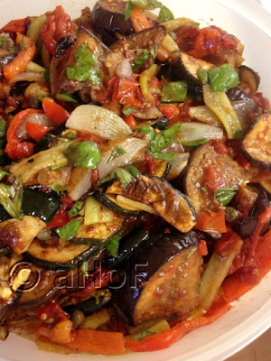 Broiling, vegetables, ratatouille, eggplant, tomatoes, peppers