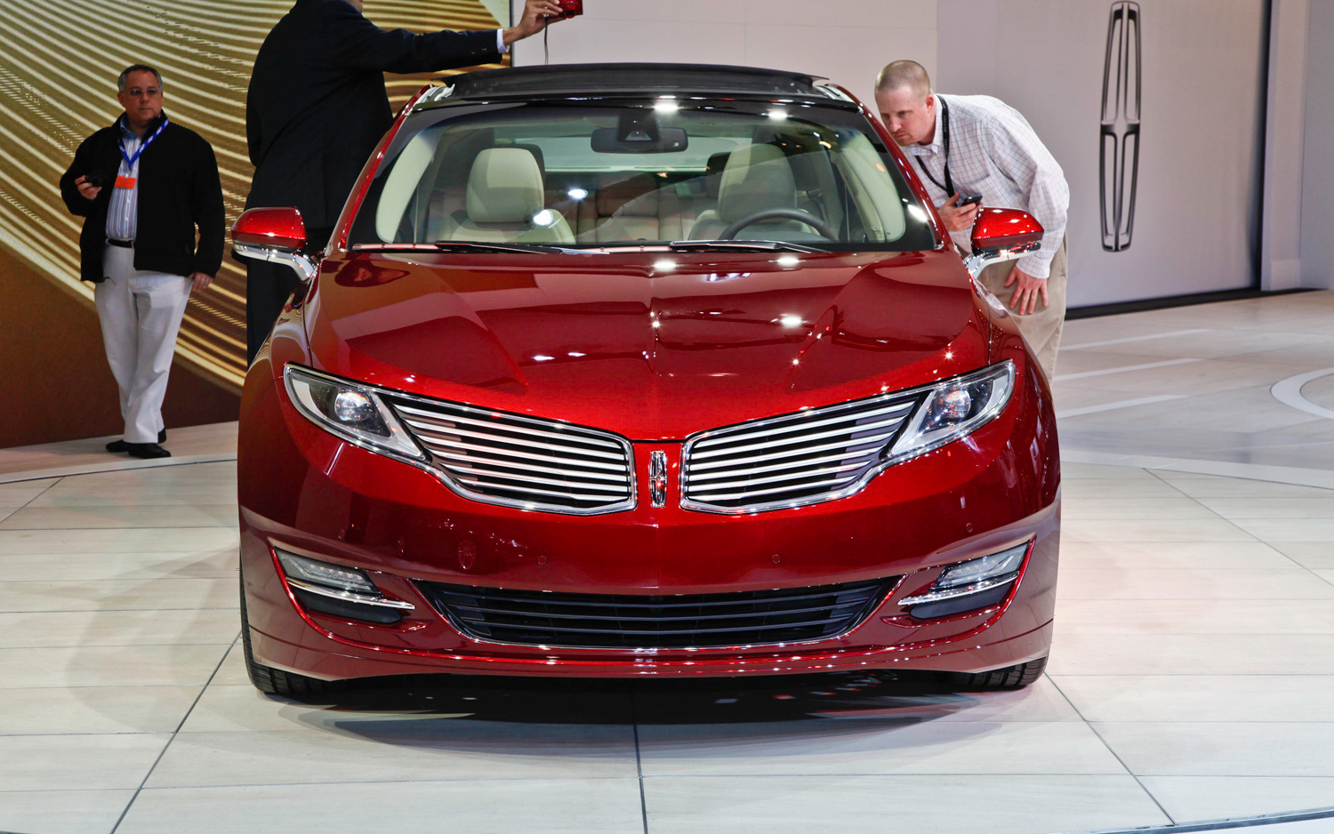 2013 Lincoln MKZ | New cars reviews