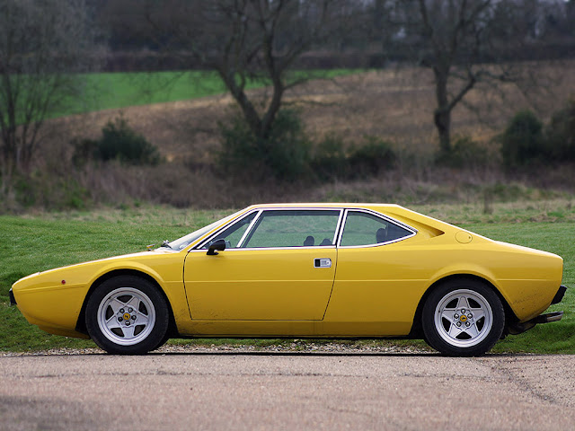 Ferrari Dino 308 GT4