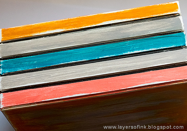 Layers of ink - Photo Storage Box Tutorial by Anna-Karin Evaldsson with Eileen Hull Sizzix Book Club dies