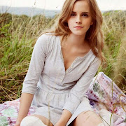 https://2.bp.blogspot.com/-4vQC3A0HazE/VWTEGolACQI/AAAAAAAABss/RjqFohiv5pI/s180-c/emma-watson-people-tree-fair-trade1_g520xx.jpg