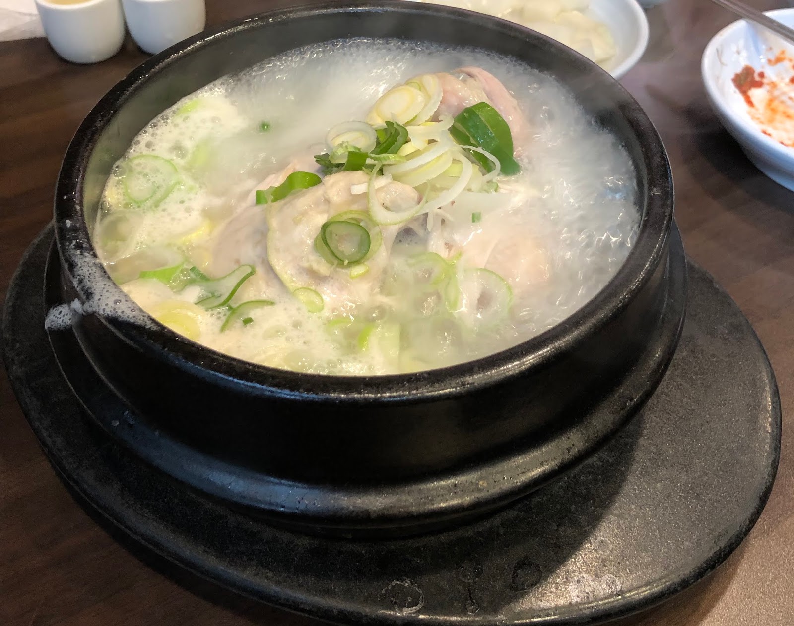 GREAT EATS HAWAII KOREAN GINSENG CHICKEN SOUP SEOUL, SOUTH KOREA