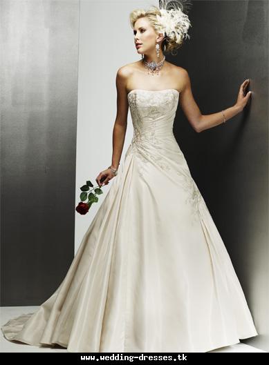 Wedding Clothes Collection: Cinderella Wedding Dress New 2011