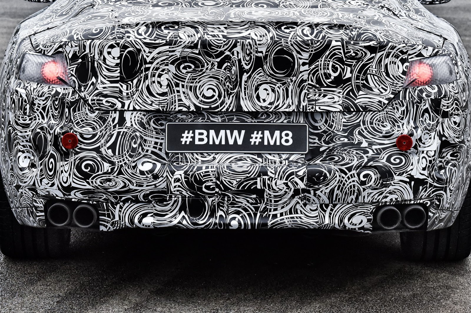 [Imagen: BMW-M8-Prototype-9.jpg]