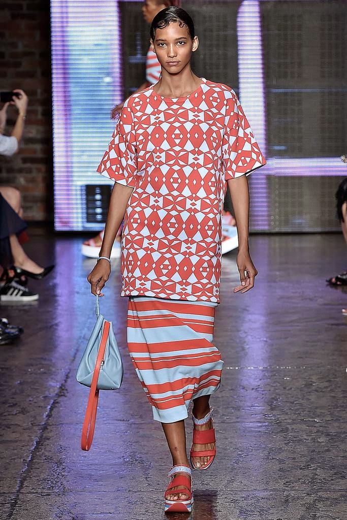 Nicola Loves. . . : The Collections: DKNY Spring 2015